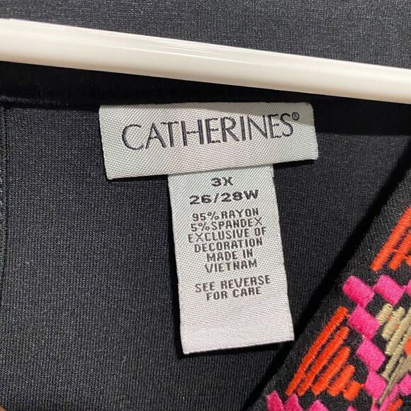 Catherines Women's Sleeveless Round Neck Embroidered A-Line Dress Black Plus 3X - Picture 6 of 9